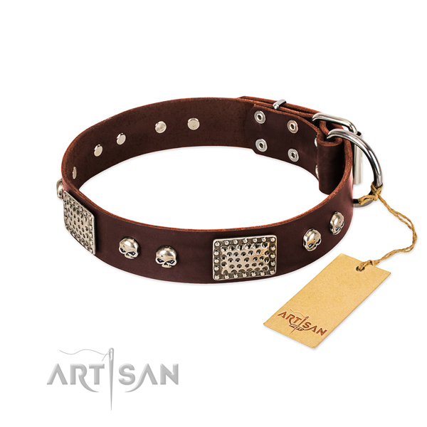 Easy wearing natural genuine leather dog collar for stylish walking your canine