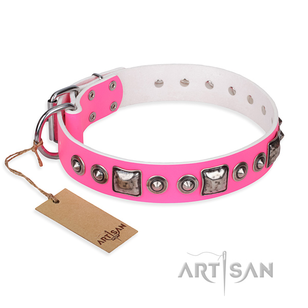 Full grain genuine leather dog collar made of top notch material with reliable buckle
