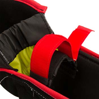 Strap on Velcro Serves to Fixate the Sleeve Tight