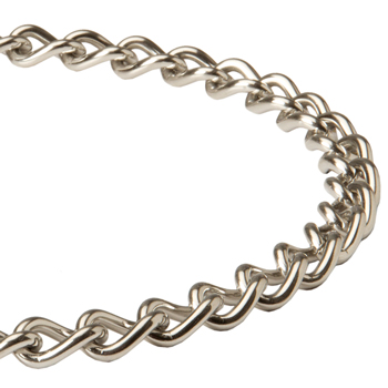 Silverish stainless steel links of choke dog collar