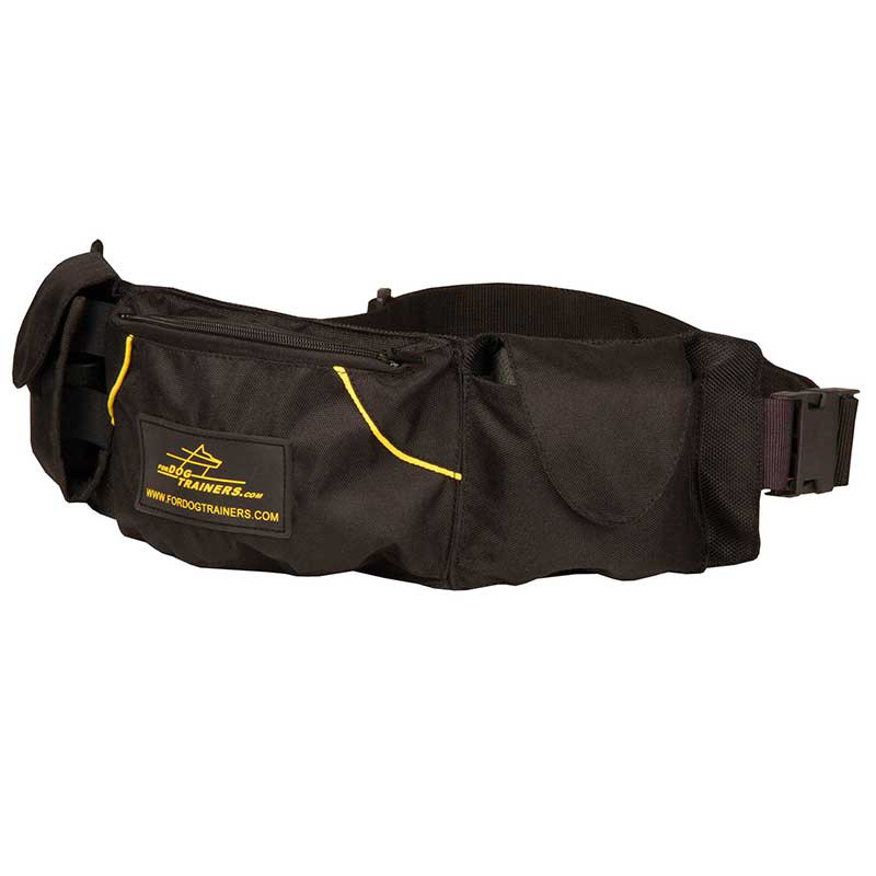 Swift Reward' Cane Corso Training Pouch for Toys and Treats